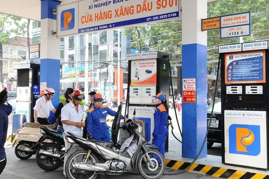 TP.HCM đề nghị doanh nghiệp kinh doanh xăng dầu duy trì bán hàng thường xuyên TP.HCM đề nghị doanh nghiệp kinh doanh xăng dầu duy trì bán hàng thường xuyên