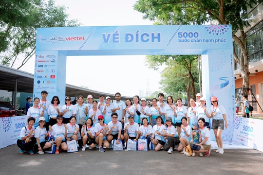 Nestlé Health Science đồng hành cùng “5000 Bước chân hạnh phúc” Nestlé Health Science đồng hành cùng “5000 Bước chân hạnh phúc”