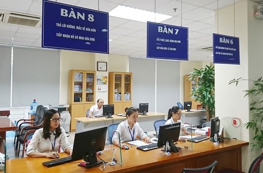 Chuyển đổi hoạt động của cơ quan nhà nước lên môi trường điện tử Chuyển đổi hoạt động của cơ quan nhà nước lên môi trường điện tử