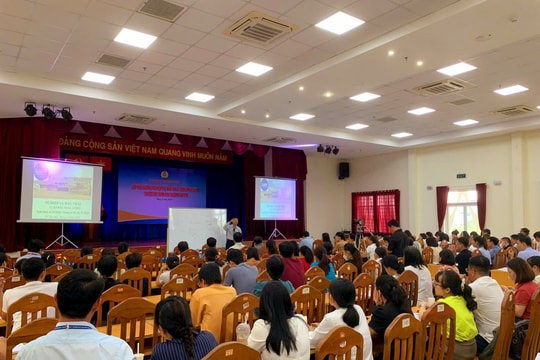 Công đoàn Viên chức Thành phố tập huấn về nghiệp vụ đấu thầu trong mua sắm Công đoàn Viên chức Thành phố tập huấn về nghiệp vụ đấu thầu trong mua sắm