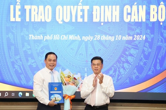UBND TP.HCM bổ nhiệm ông Nguyễn Huy Thắng làm Phó Chủ tịch UBND quận 6 UBND TP.HCM bổ nhiệm ông Nguyễn Huy Thắng làm Phó Chủ tịch UBND quận 6