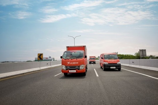 Lalamove hỗ trợ người dân tái thiết cuộc sống sau thiên tai Lalamove hỗ trợ người dân tái thiết cuộc sống sau thiên tai