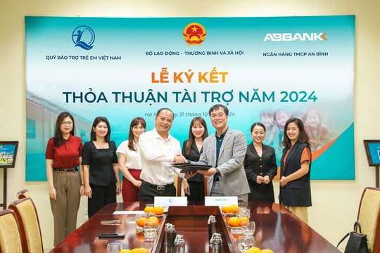 ABBANK và Quỹ Bảo trợ trẻ em Việt Nam chung tay vì sự nghiệp chăm sóc, bảo vệ và phát triển trẻ em ABBANK và Quỹ Bảo trợ trẻ em Việt Nam chung tay vì sự nghiệp chăm sóc, bảo vệ và phát triển trẻ em