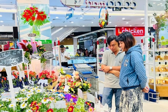 Siêu thị tổ chức nhiều hoạt động mừng Ngày Nhà giáo Việt Nam Siêu thị tổ chức nhiều hoạt động mừng Ngày Nhà giáo Việt Nam