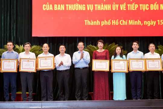 Chủ tịch UBND TP.HCM Phan Văn Mãi: Phong trào thi đua cần phải sáng tạo, thực chất Chủ tịch UBND TP.HCM Phan Văn Mãi: Phong trào thi đua cần phải sáng tạo, thực chất