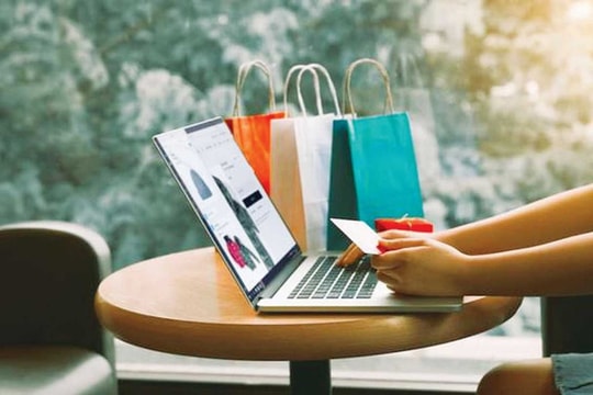 TP.HCM dẫn đầu trong xu thế mới về thương mại điện tử TP.HCM dẫn đầu trong xu thế mới về thương mại điện tử