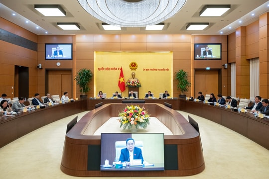 Ủy ban Thường vụ Quốc hội cho ý kiến về chính sách giảm 2% thuế VAT