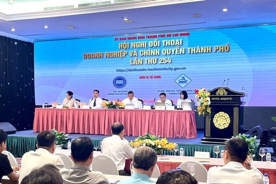 Cục Hải quan TP.HCM tái khẳng định cam kết hỗ trợ doanh nghiệp Cục Hải quan TP.HCM tái khẳng định cam kết hỗ trợ doanh nghiệp