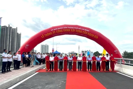 Thông xe cầu Rạch Đỉa nối quận 7 và Nhà Bè Thông xe cầu Rạch Đỉa nối quận 7 và Nhà Bè