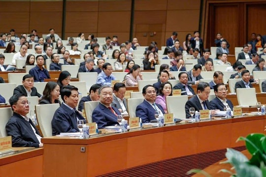 Sắp xếp tổ chức bộ máy chưa đồng bộ, chưa thật sự tinh gọn Sắp xếp tổ chức bộ máy chưa đồng bộ, chưa thật sự tinh gọn