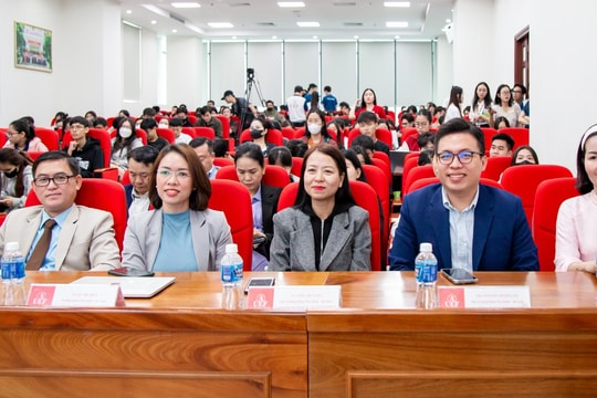 Lao động trẻ cần đón đầu xu hướng nhân sự Blockchain và AI với tinh thần tự học và sự chủ động Lao động trẻ cần đón đầu xu hướng nhân sự Blockchain và AI với tinh thần tự học và sự chủ động
