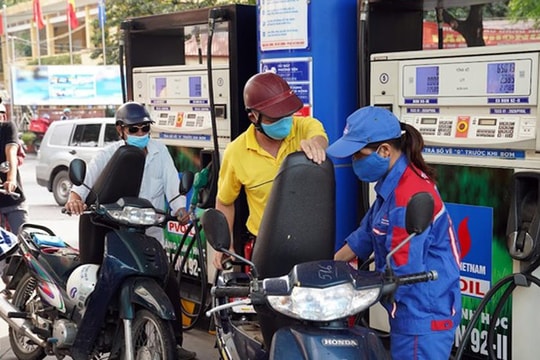 Doanh nghiệp xăng dầu đề xuất cơ chế mới để điều hành giá