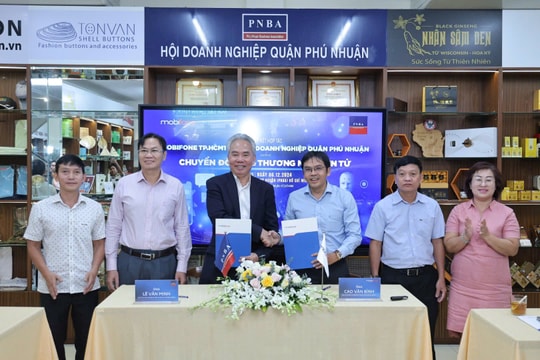 “Cầm tay chỉ việc” doanh nghiệp ứng dụng AI vào sản xuất kinh doanh