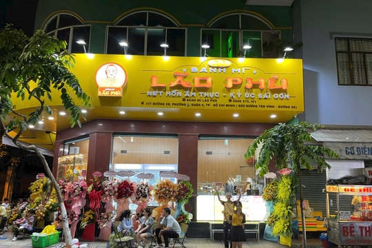 Nhân dịp khai trương, bánh mì Lão Phù có nhiều ưu đãi hấp dẫn Nhân dịp khai trương, bánh mì Lão Phù có nhiều ưu đãi hấp dẫn