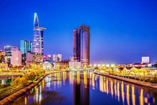 TP.HCM phấn đấu GRDP bình quân đầu người đạt 8.500 USD trong năm 2025 TP.HCM phấn đấu GRDP bình quân đầu người đạt 8.500 USD trong năm 2025