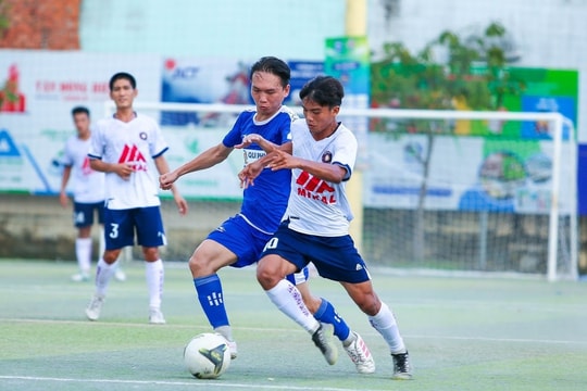 Giải bóng đá HUBA lần 6 năm 2024: Xác định những cái tên góp mặt tại bán kết Giải bóng đá HUBA lần 6 năm 2024: Xác định những cái tên góp mặt tại bán kết