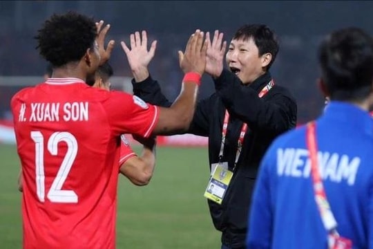 AFF Cup 2024: Nguyễn Xuân Son tỏa sáng, đội tuyển Việt Nam góp mặt tại bán kết