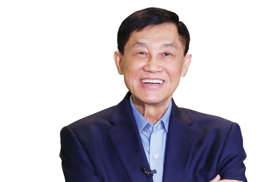 Doanh nhân Johnathan Hạnh Nguyễn được The Moodie Davitt Report vinh danh Doanh nhân Johnathan Hạnh Nguyễn được The Moodie Davitt Report vinh danh