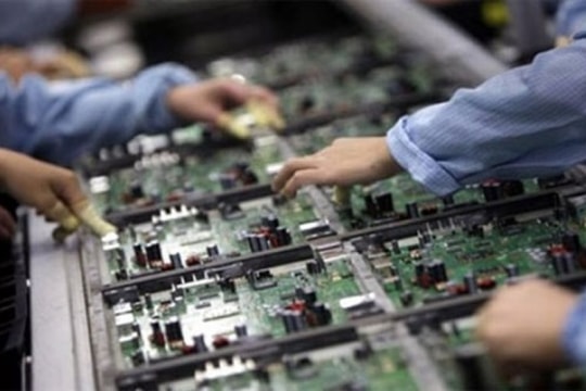 Xuất nhập khẩu điện tử của Việt Nam vượt mốc 100 tỷ USD Xuất nhập khẩu điện tử của Việt Nam vượt mốc 100 tỷ USD
