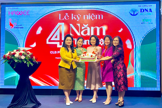 Câu lạc bộ Phong cách Nữ doanh nhân: Hành trình 4 năm lan tỏa thông điệp "chất về phong cách, sâu về tinh thần" Câu lạc bộ Phong cách Nữ doanh nhân: Hành trình 4 năm lan tỏa thông điệp "chất về phong cách, sâu về tinh thần"