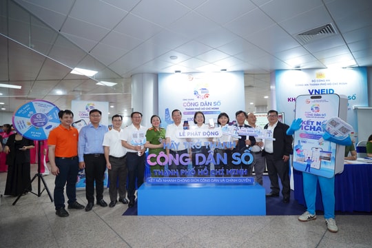 Hãy trở thành công dân số hướng tới chính quyền hiện đại
