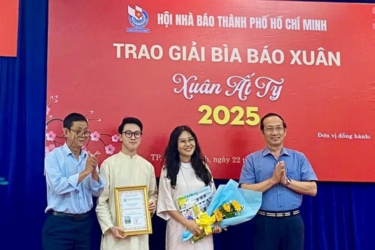 Báo Xuân Ất Tỵ: Bức tranh gợi mở sẵn sàng bước vào kỷ nguyên mới Báo Xuân Ất Tỵ: Bức tranh gợi mở sẵn sàng bước vào kỷ nguyên mới
