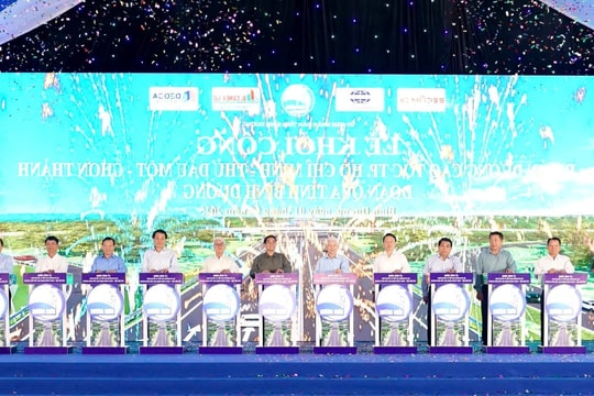 Khởi công dự án cao tốc TP.HCM - Thủ Dầu Một - Chơn Thành đoạn qua tỉnh Bình Dương Khởi công dự án cao tốc TP.HCM - Thủ Dầu Một - Chơn Thành đoạn qua tỉnh Bình Dương