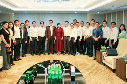 Chủ tịch Hội Doanh nhân trẻ Việt Nam: Đẩy mạnh hoạt động thiết thực trong bối cảnh mới Chủ tịch Hội Doanh nhân trẻ Việt Nam: Đẩy mạnh hoạt động thiết thực trong bối cảnh mới