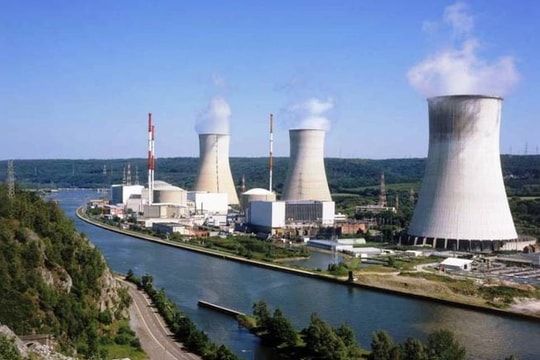 Trình Quốc hội chính sách đặc thù cho nhà máy điện hạt nhân Ninh Thuận Trình Quốc hội chính sách đặc thù cho nhà máy điện hạt nhân Ninh Thuận