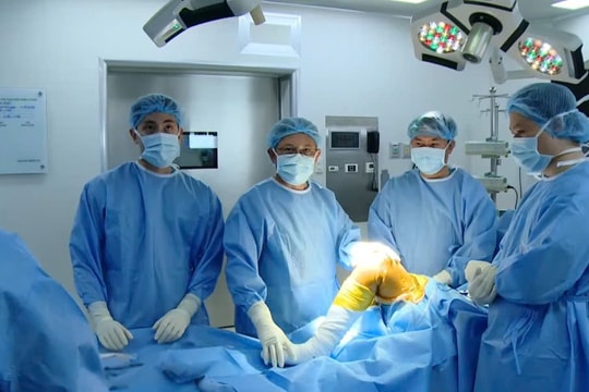 Medial Pivot: Giải pháp thay thế khớp gối hiện đại