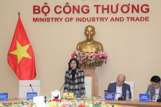 Nhiều giải pháp mới thúc đẩy xuất nhập khẩu tăng trưởng