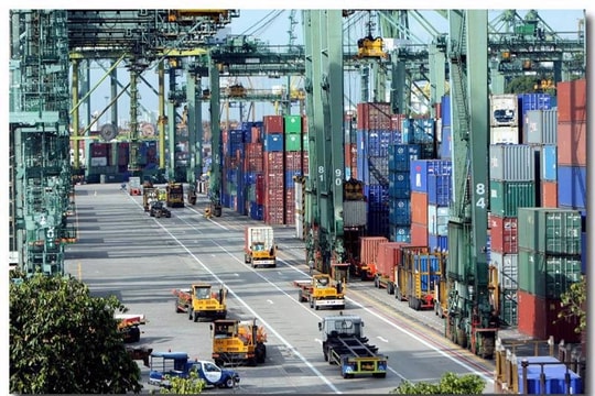 Xuất nhập khẩu hàng hóa tăng 12% trong 2 tháng đầu năm