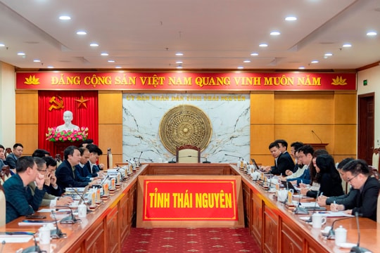 Thái Nguyên đẩy mạnh đầu tư và chuyển đổi số trong giáo dục Thái Nguyên đẩy mạnh đầu tư và chuyển đổi số trong giáo dục
