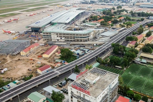 Sân bay Tân Sơn Nhất bác bỏ thông tin chuyển thủ tục bay sang nhà ga T3