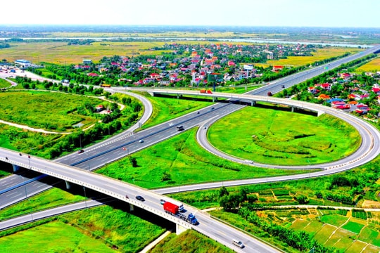 Đẩy nhanh tiến độ lựa chọn nhà đầu tư cao tốc Dầu Giây - Tân Phú Đẩy nhanh tiến độ lựa chọn nhà đầu tư cao tốc Dầu Giây - Tân Phú