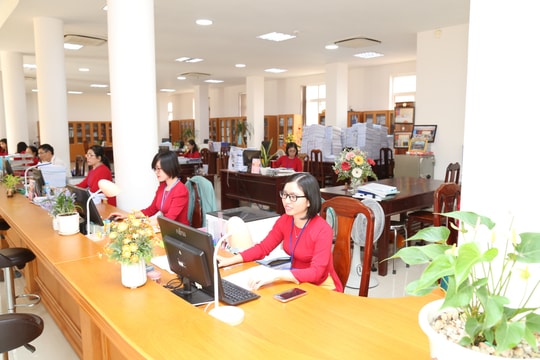 Kho bạc Nhà nước chính thức vận hành đồng bộ theo mô hình 2 cấp Kho bạc Nhà nước chính thức vận hành đồng bộ theo mô hình 2 cấp