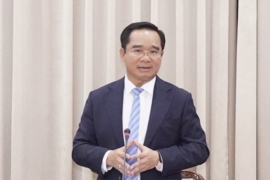 Chủ tịch UBND TP.HCM Nguyễn Văn Được: Trung tâm Dữ liệu Quốc gia sẽ là động lực thúc đẩy chuyển đổi số Chủ tịch UBND TP.HCM Nguyễn Văn Được: Trung tâm Dữ liệu Quốc gia sẽ là động lực thúc đẩy chuyển đổi số