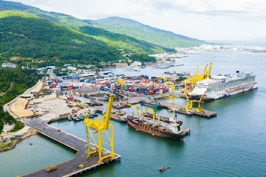 Hơn 31.500 tỷ đồng đầu tư phát triển cảng biển Đà Nẵng đến năm 2030 Hơn 31.500 tỷ đồng đầu tư phát triển cảng biển Đà Nẵng đến năm 2030