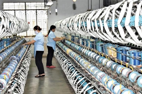 Thủ tướng yêu cầu doanh nghiệp nhà nước tiên phong dẫn dắt nền kinh tế tăng trưởng Thủ tướng yêu cầu doanh nghiệp nhà nước tiên phong dẫn dắt nền kinh tế tăng trưởng