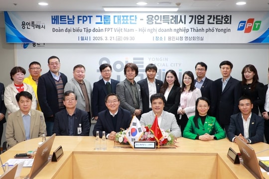 FPT thảo luận cơ hội hợp tác chuyển đổi số, bán dẫn với Chính quyền TP. Yongin - Hàn Quốc FPT thảo luận cơ hội hợp tác chuyển đổi số, bán dẫn với Chính quyền TP. Yongin - Hàn Quốc
