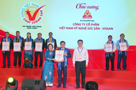 Vissan nhận danh hiệu Hàng Việt Nam chất lượng cao 2025 Vissan nhận danh hiệu Hàng Việt Nam chất lượng cao 2025