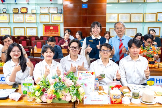 Bế mạc Cuộc thi “Ý tưởng khởi nghiệp - Sáng tạo sinh viên” HUTECH lần 3 Bế mạc Cuộc thi “Ý tưởng khởi nghiệp - Sáng tạo sinh viên” HUTECH lần 3