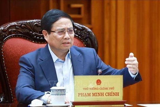 Thủ tướng chủ trì họp sau khi Mỹ áp thuế đối ứng 46% lên hàng hóa Việt Nam Thủ tướng chủ trì họp sau khi Mỹ áp thuế đối ứng 46% lên hàng hóa Việt Nam