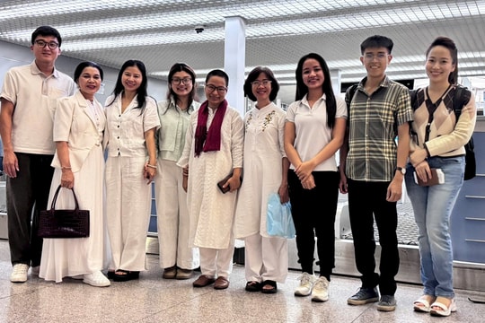 Quỹ Khởi sự từ tâm (Kim Oanh Group) lên đường cứu trợ Myanmar Quỹ Khởi sự từ tâm (Kim Oanh Group) lên đường cứu trợ Myanmar
