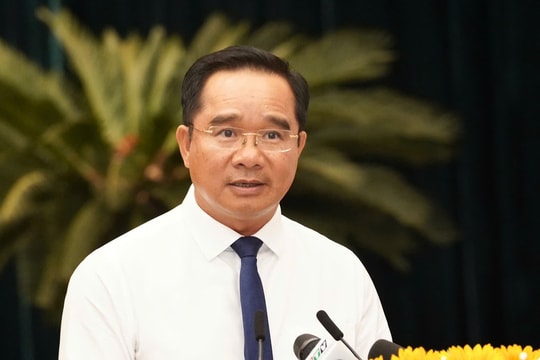 NGUYEN VAN CHUYEN様•*¨*•.¸♬︎ CB chuyển giao, Chủ tịch Nguyễn Văn Tuân trở lại làm Phó