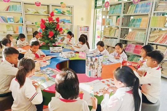 Tri thức - kết nối - Phát triển bền vững: Doanh nghiệp chung tay đưa tri thức vươn xa