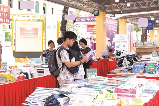 Văn hóa đọc trong doanh nghiệp: Những cuốn sách giúp doanh nhân tự đối thoại trong lộ trình tái định hình doanh nghiệp