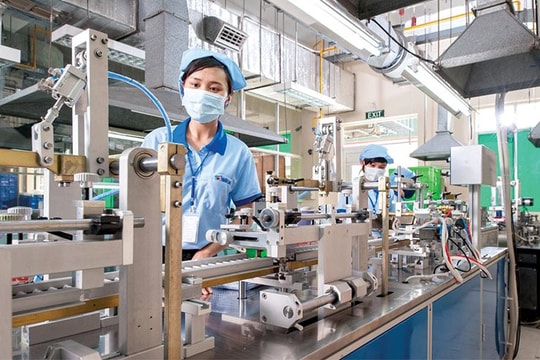 TP.HCM tôn vinh 50 doanh nghiệp tiêu biểu có thương hiệu và sản phẩm chủ lực TP.HCM tôn vinh 50 doanh nghiệp tiêu biểu có thương hiệu và sản phẩm chủ lực