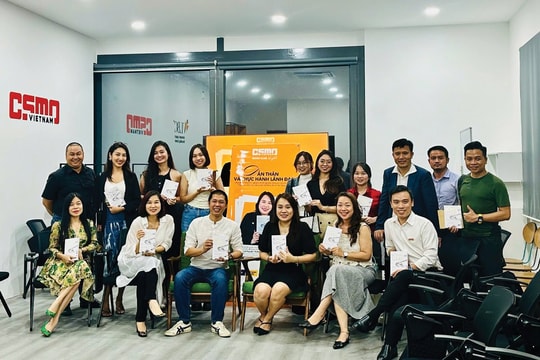 Tri thức - kết nối - Phát triển bền vững: Kết nối tri thức, khơi mở tương lai Tri thức - kết nối - Phát triển bền vững: Kết nối tri thức, khơi mở tương lai