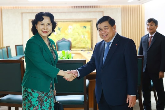Phó Thủ tướng Nguyễn Chí Dũng làm việc với Trung tâm Nghiên cứu Đặc khu kinh tế Trung Quốc Phó Thủ tướng Nguyễn Chí Dũng làm việc với Trung tâm Nghiên cứu Đặc khu kinh tế Trung Quốc